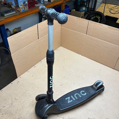 Zinc three wheeled scooter - zinc,
