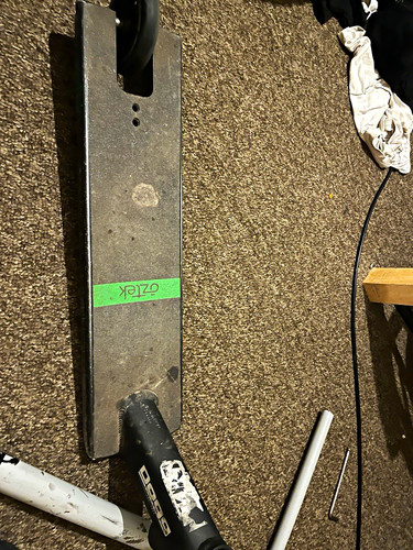 Aztek deck heavily used - , wheels